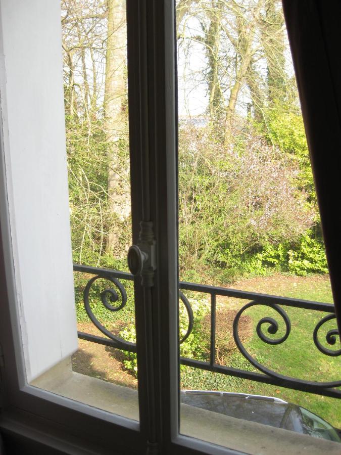 Chateau De Launay Méry-Corbon Rum bild