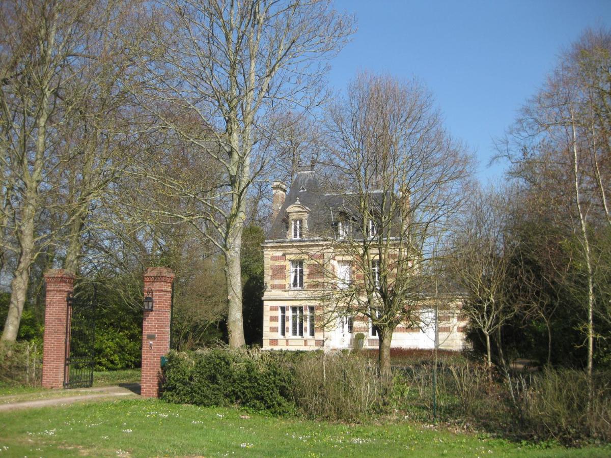 Chateau De Launay Méry-Corbon Exteriör bild